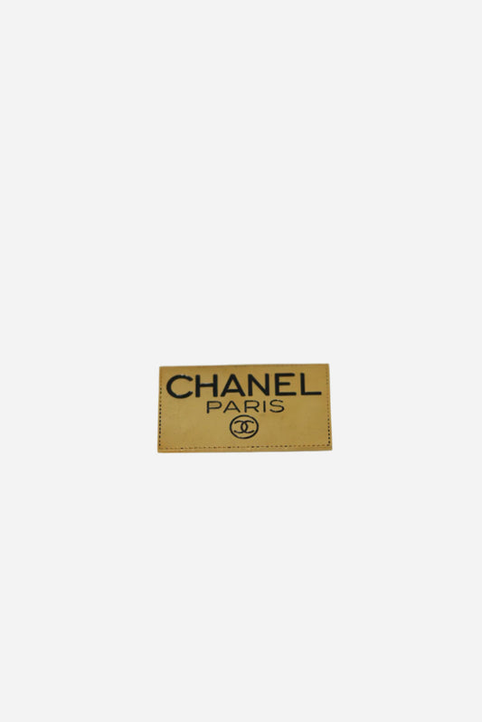 Pre-owned Chanel Rectangle Logo Brooch