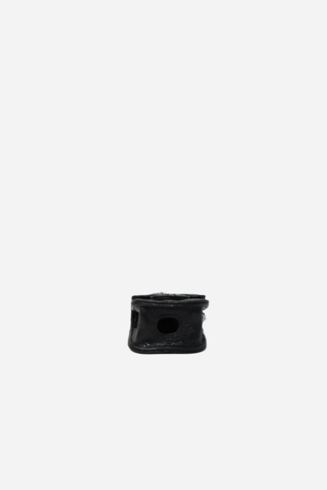 Pre-owned CHANEL Caviar Quilted Airpods Case