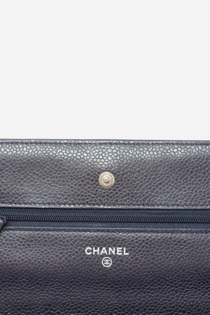 Pre-Owned Chanel 2013-2014 Navy Blue Wallet On Chain Caviar