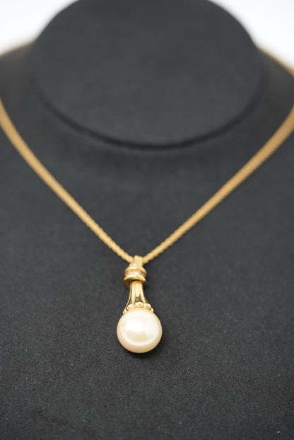 Dior Vintage Gold-Tone Faux Pearl Perfume Necklace