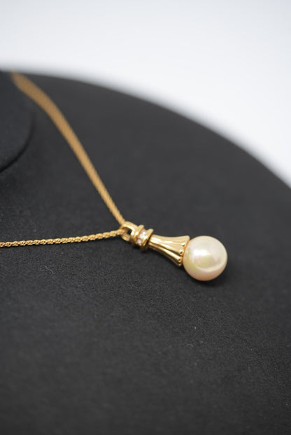 Dior Vintage Gold-Tone Faux Pearl Perfume Necklace