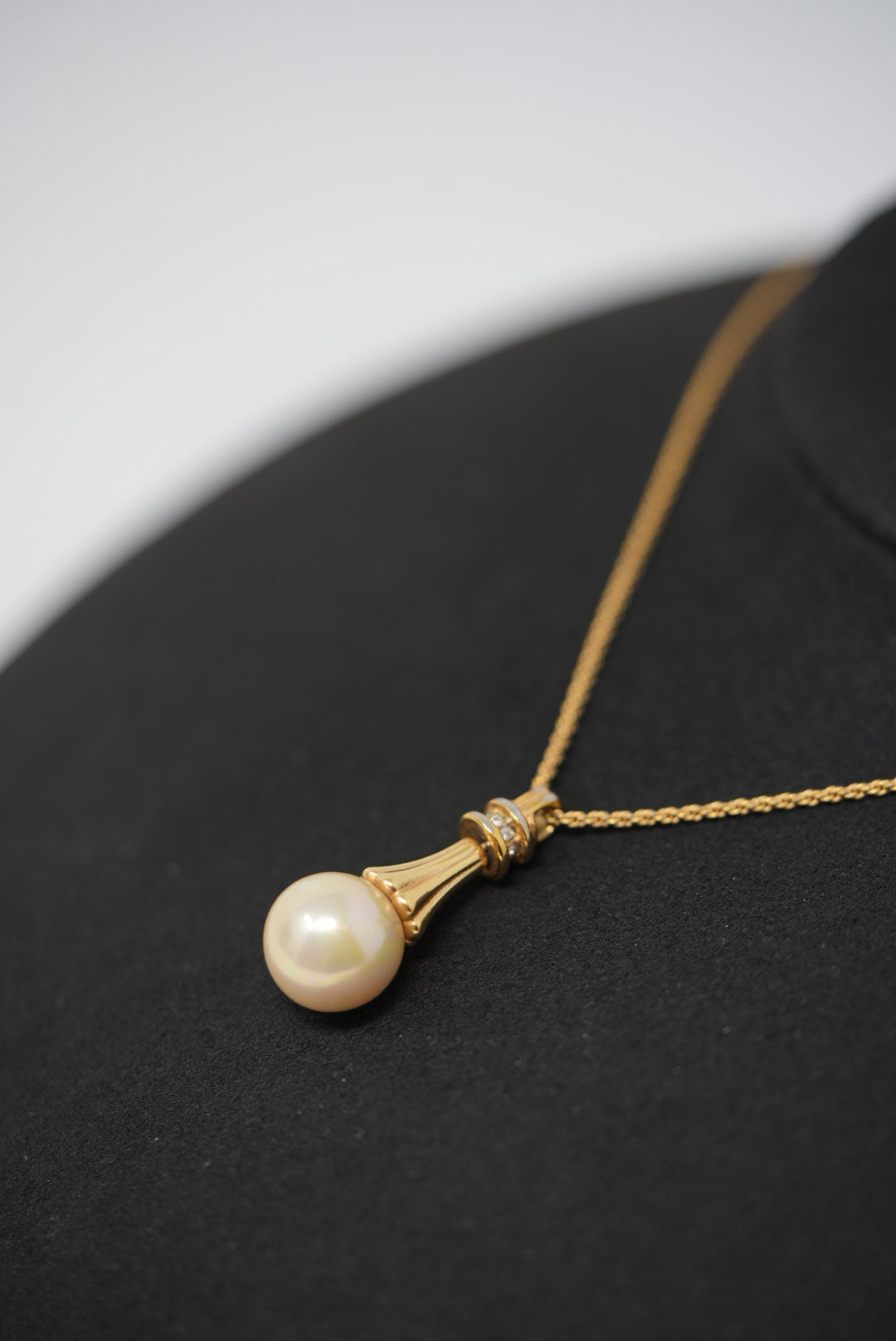 Dior Vintage Gold-Tone Faux Pearl Perfume Necklace