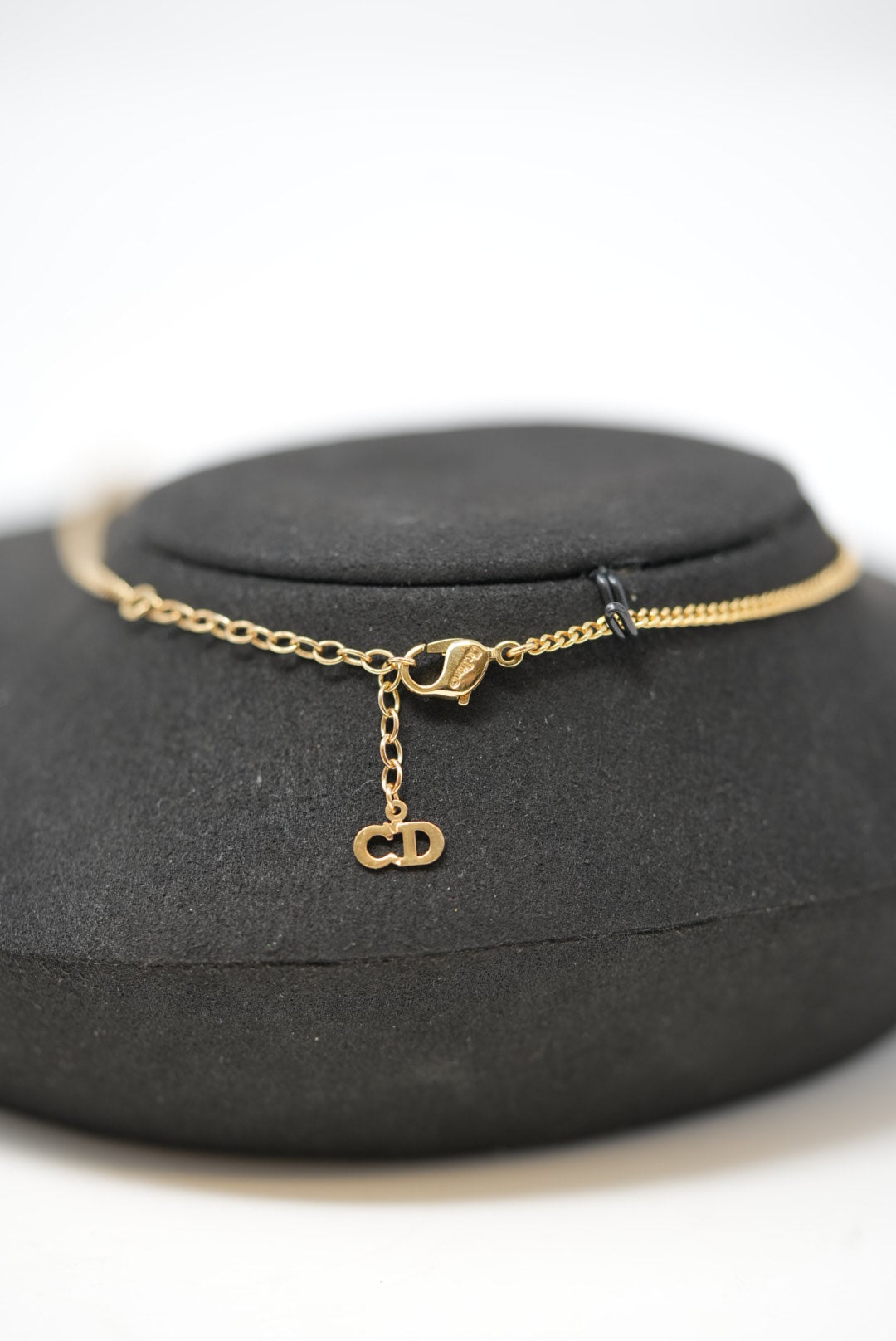 Dior Vintage Gold-Tone Rhinestone Ribbon Necklace