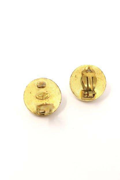 Pre-Owned Chanel Round CC Faux Pearl Earrings Clip-On