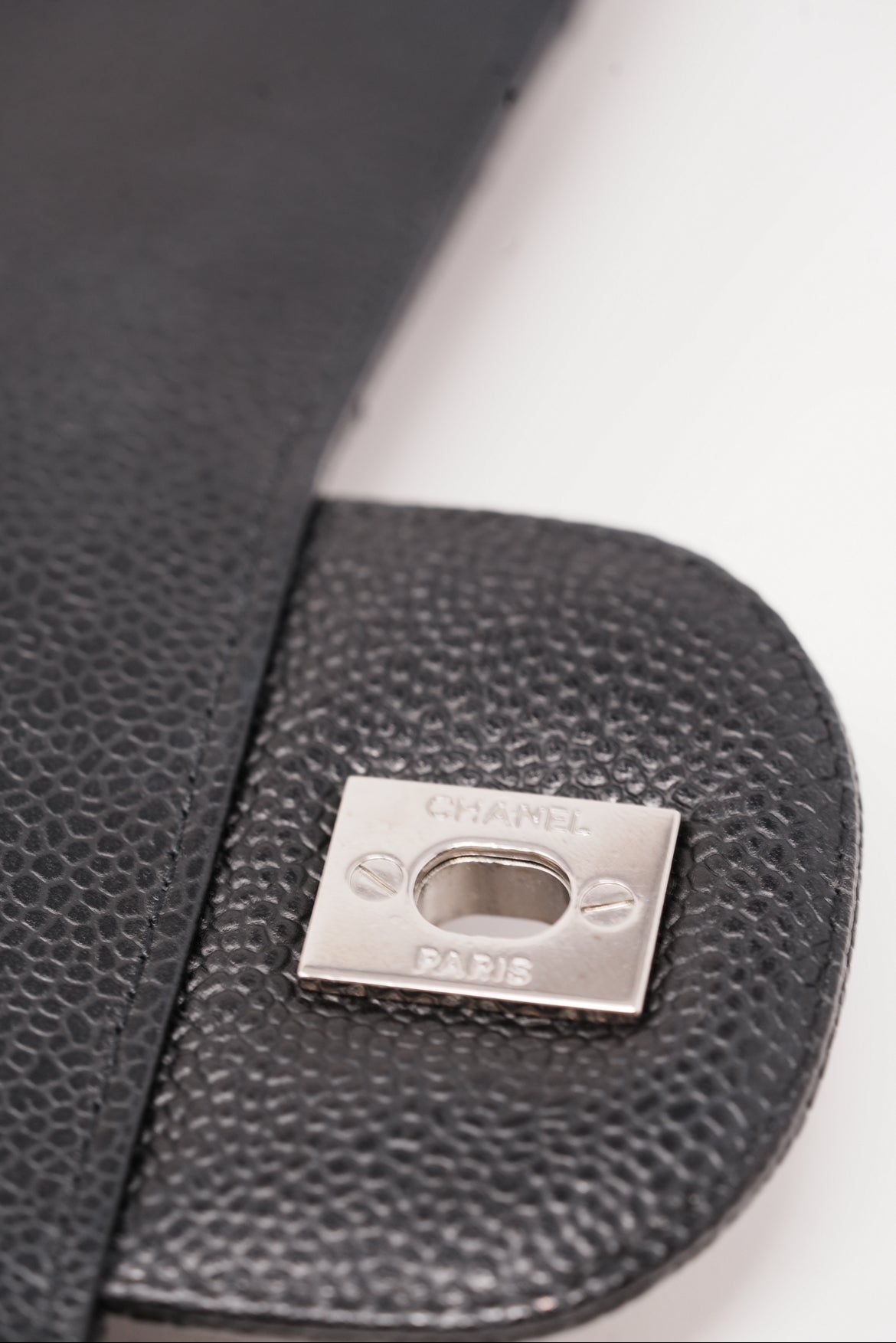 Pre-Owned Chanel Classic Double Flap Maxi Black Caviar Bag
