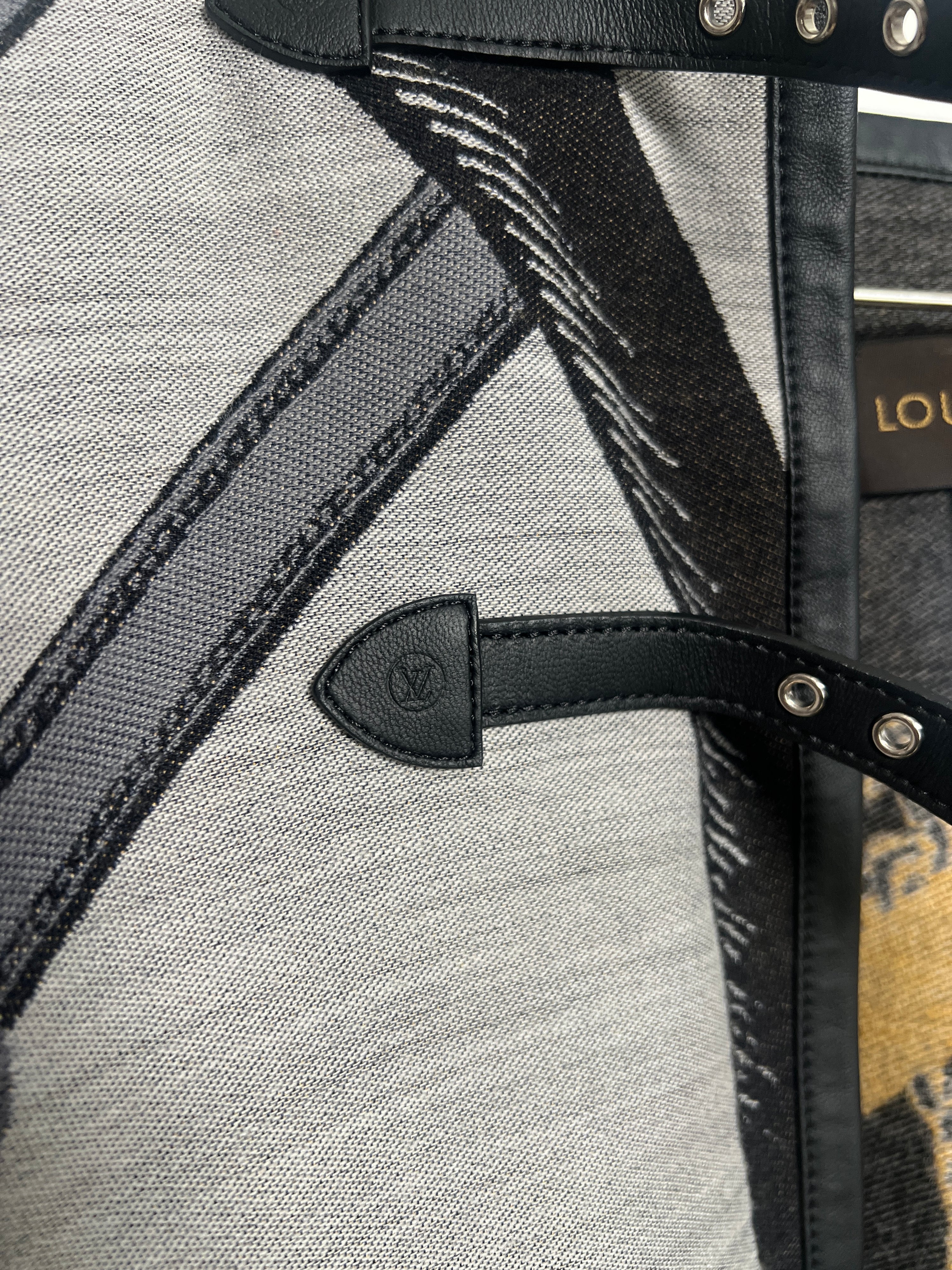 Louis Vuitton Wool/Silk Multicolor Coat Cape Oversized Oversized