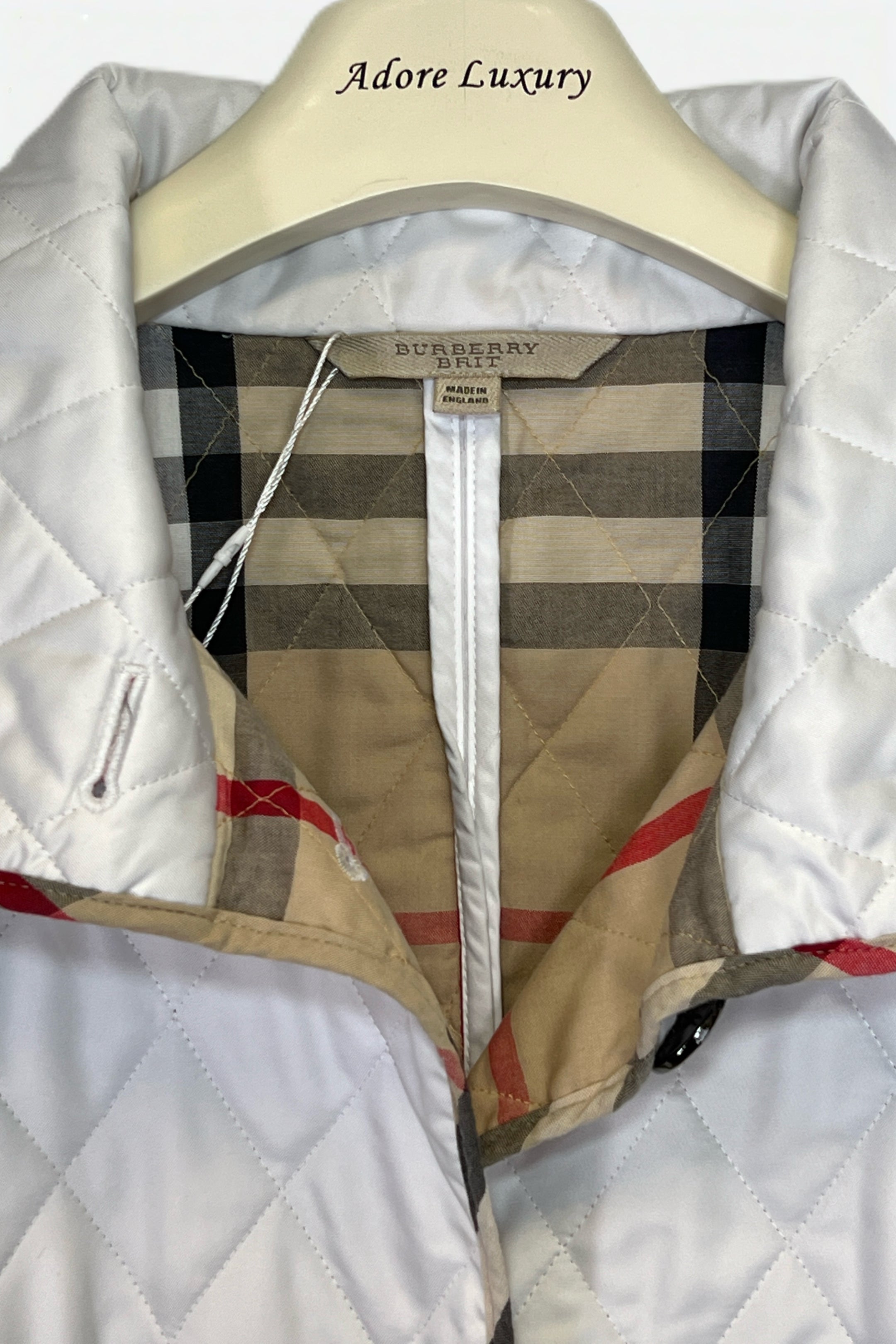 Burberry White Quilted Jacket Size XXL