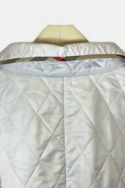 Burberry White Quilted Jacket Size XXL