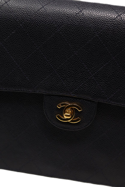 Pre-Owned Chanel Flap Bag Jumbo Dark Blue Caviar