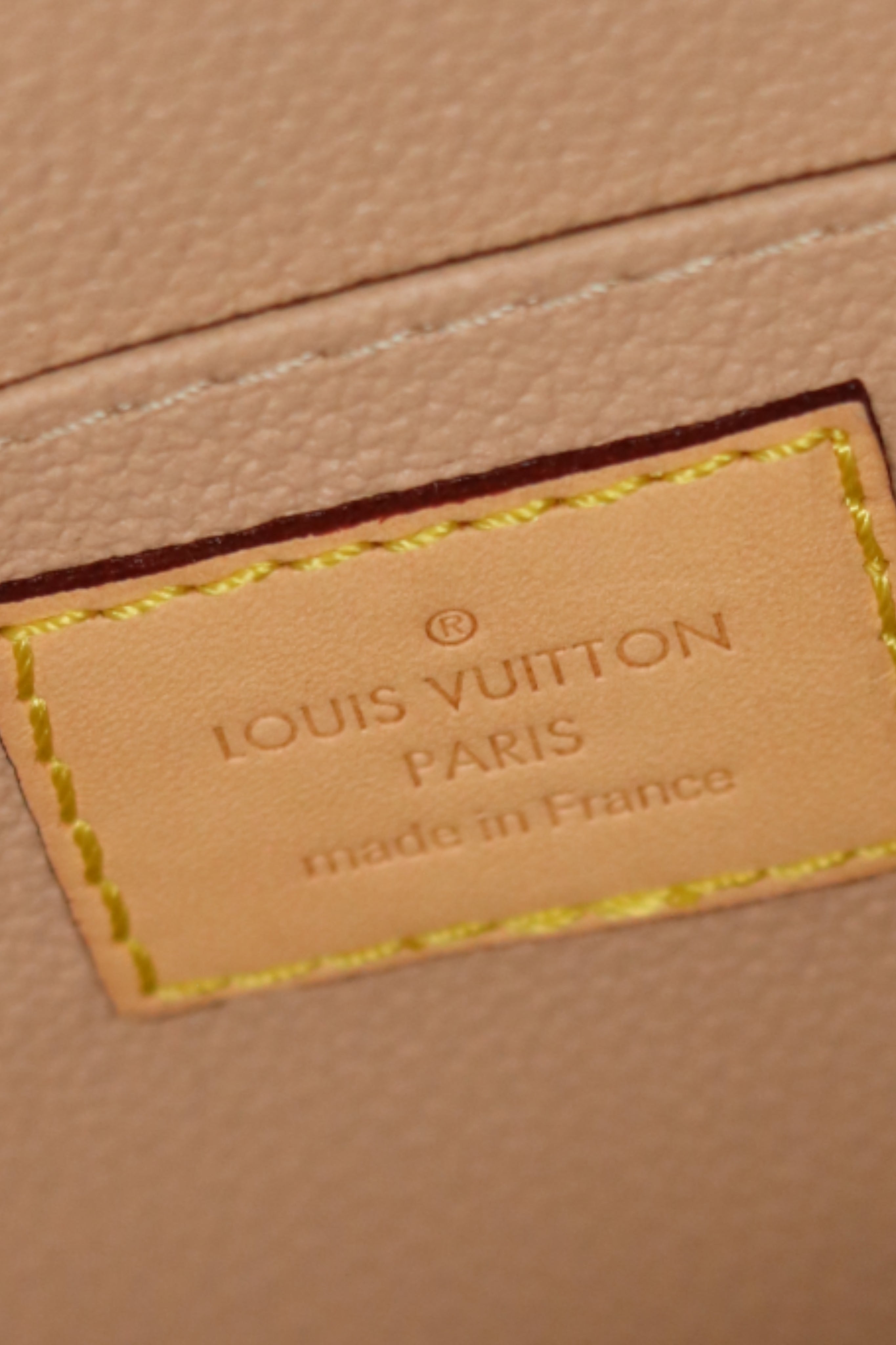 LOUIS VUITTON Pouch PINK EPI