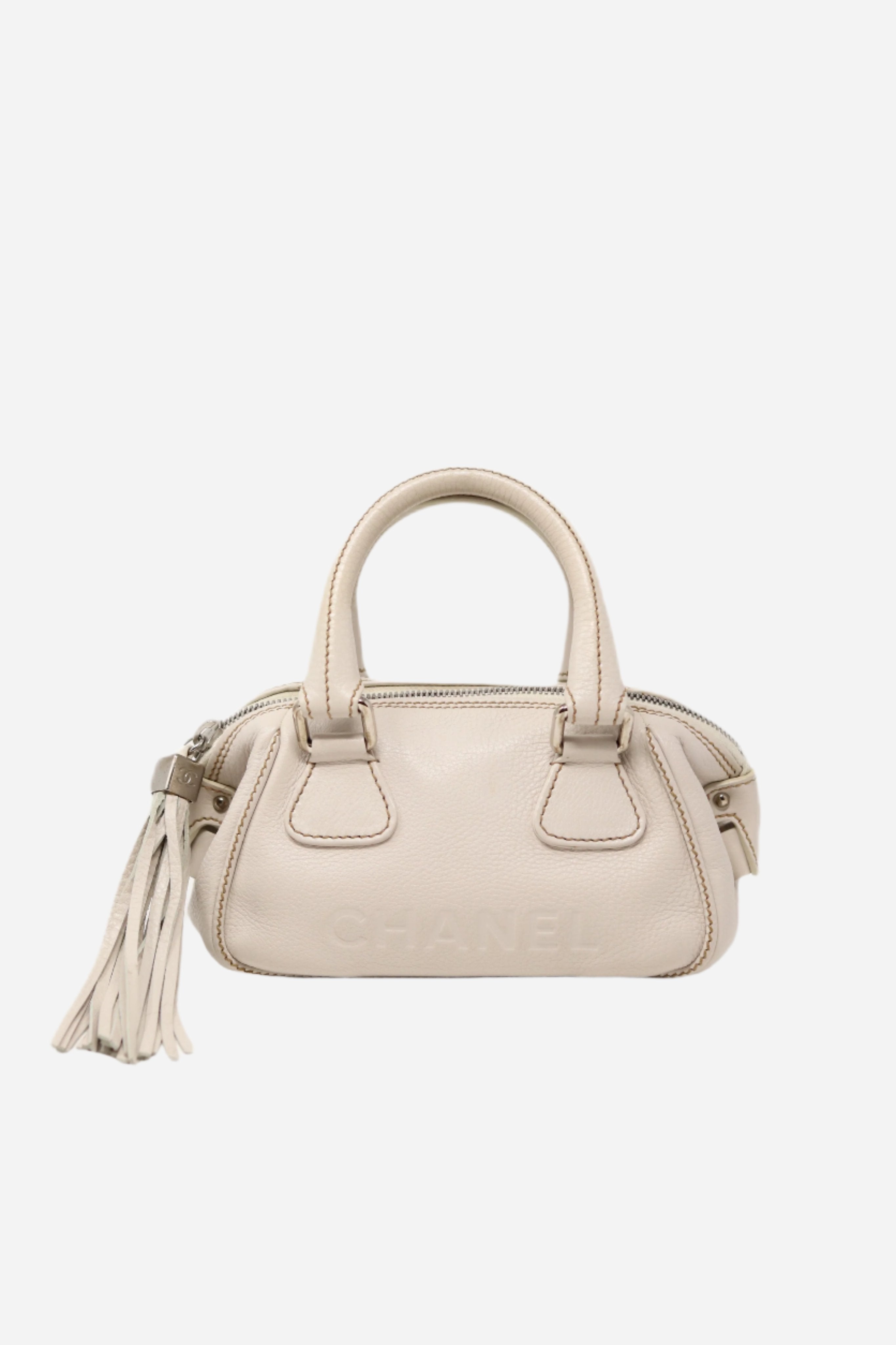 Pre-Owned Chanel 2003-2004 Mini Handle Bag Calfskin White