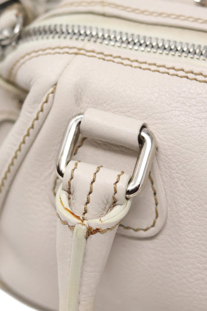 Pre-Owned Chanel 2003-2004 Mini Handle Bag Calfskin White