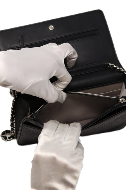 Pre-Owned Chanel 2011-2012 Camila Wallet On Chain Lambskin Black
