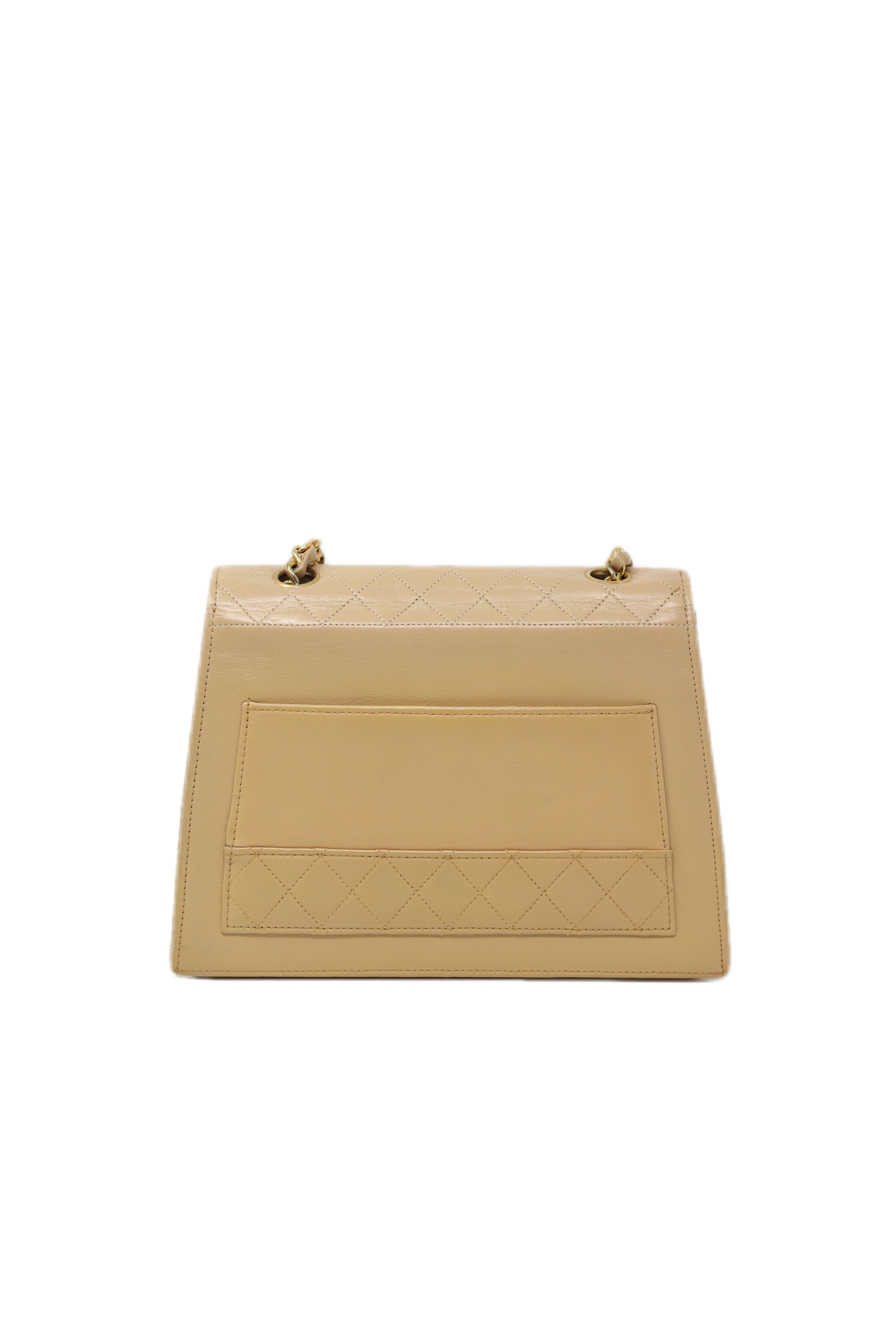 Pre-Owned CHANEL 1989-1991 Beige Lambskin Mademoiselle Lock Trapezoid Flap