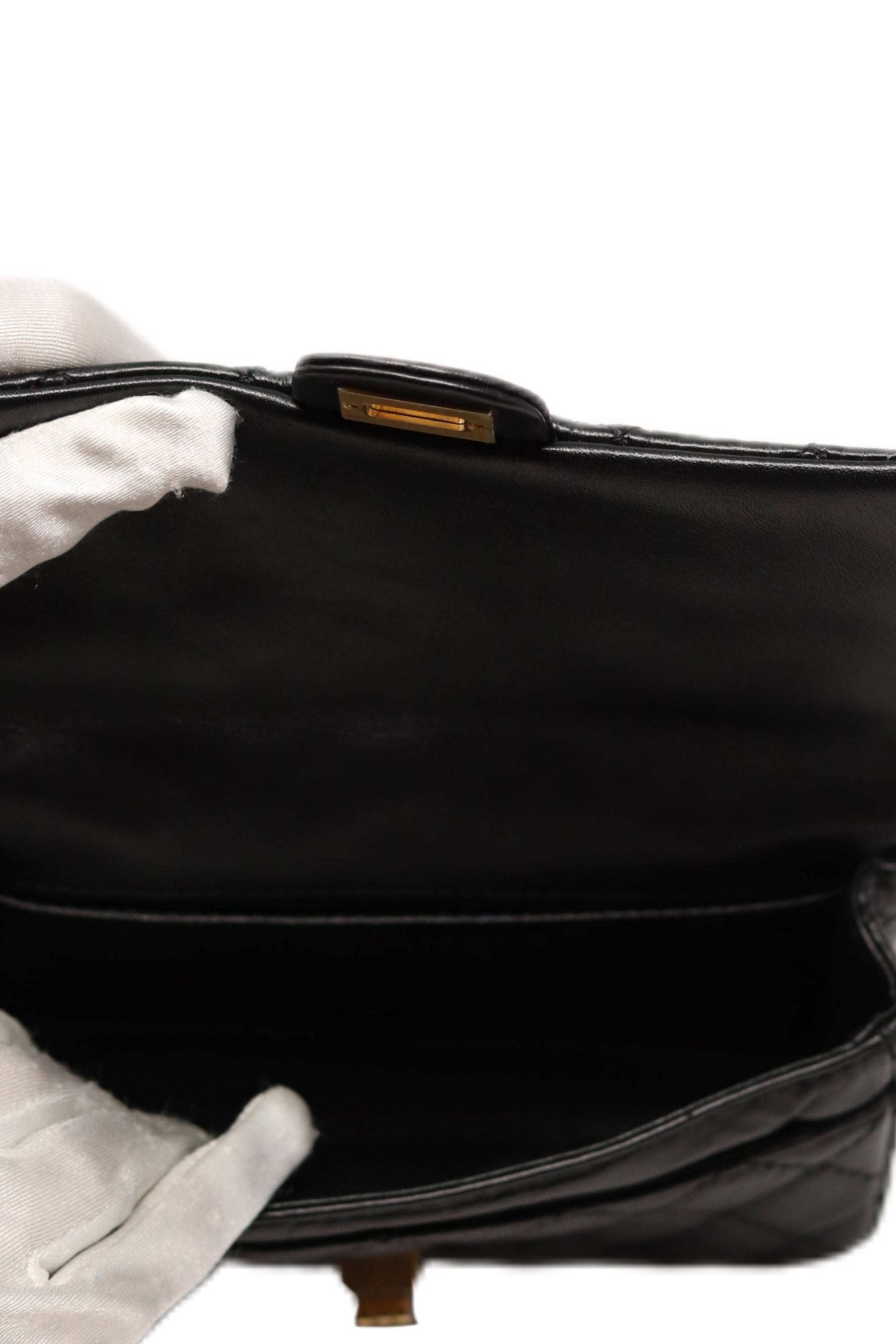Pre-Owned Chanel 2019 Black Aged Calfskin 2.55 mini Waist Bag
